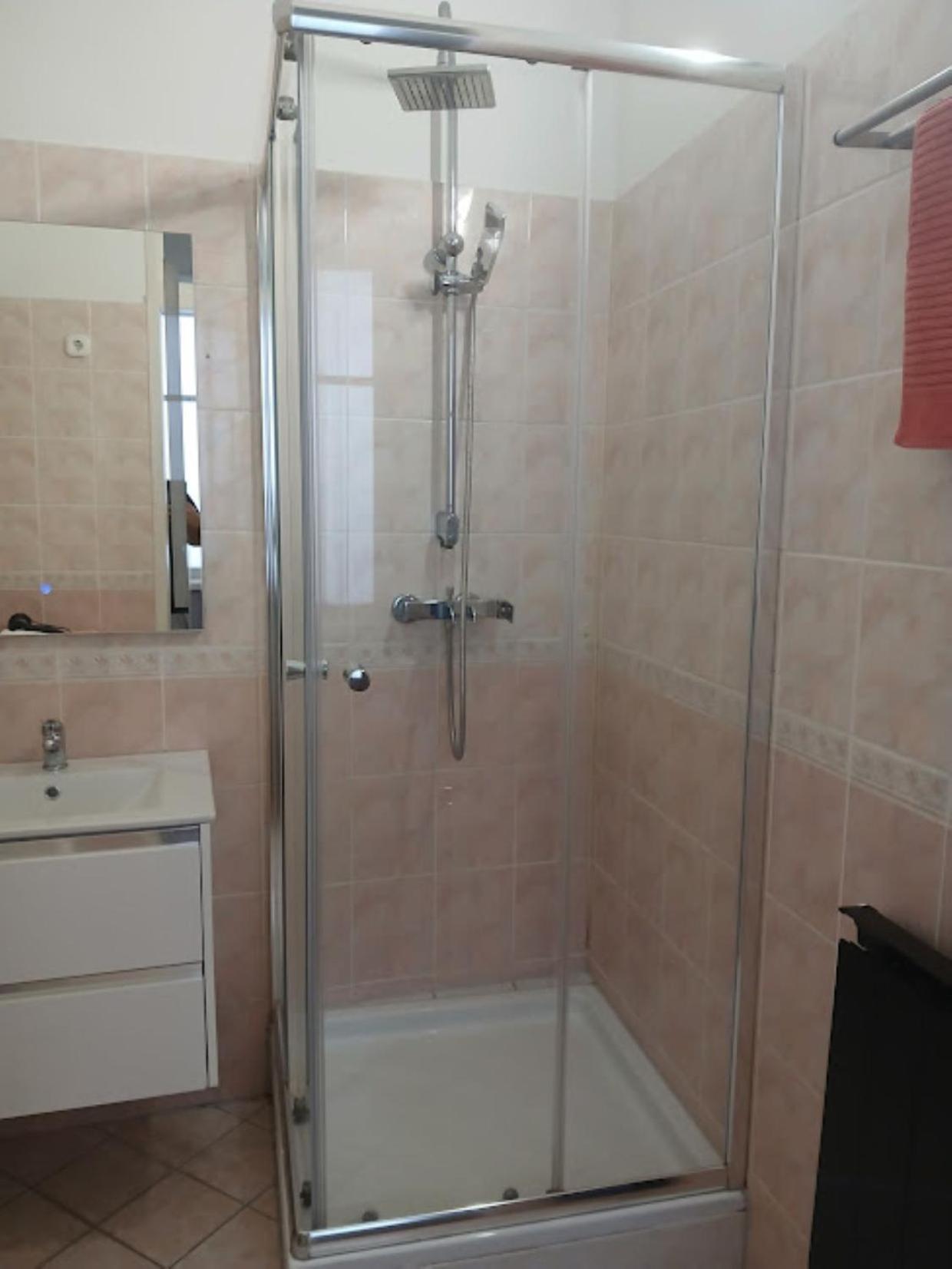 Soda Apartman Дьёр Экстерьер фото